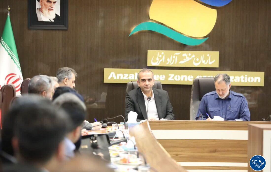 رفع دغدغه های مالی كسبه مجتمع ونوس در دستور كار قرار گرفت