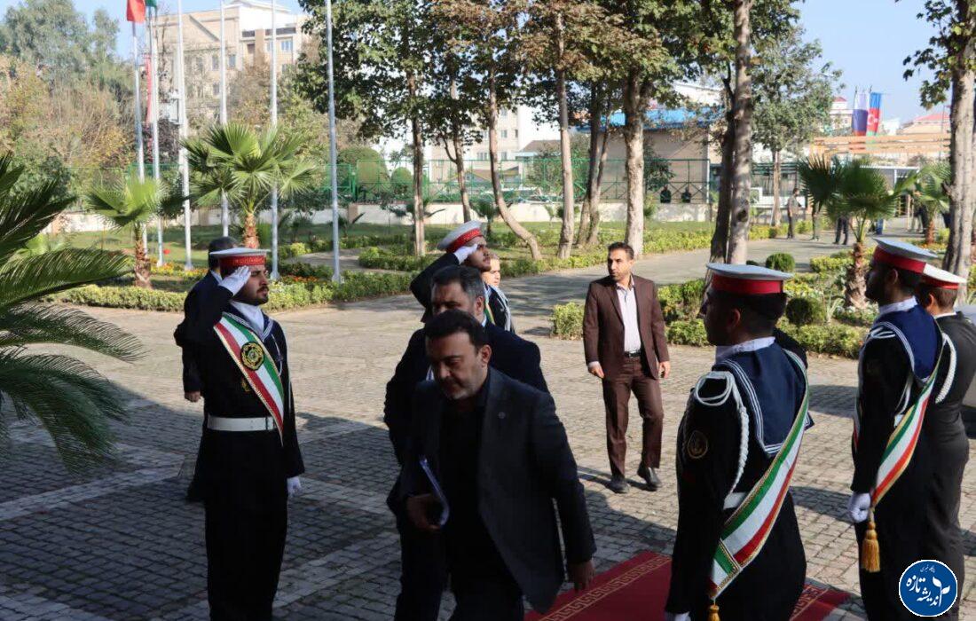 ورود هیئت‌های داخلی و خارجی به مراسم اختتامیه نخستین اجلاس استانداران استان‌های کشورهای حوزه دریای خزر