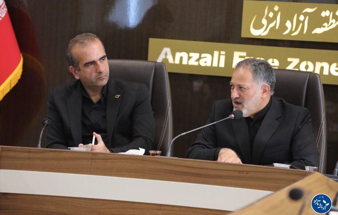 مکلف به حمایت از مدیران خوشنام و خوشفکر، خردورز، برنامه دار و برنامه محور هستیم