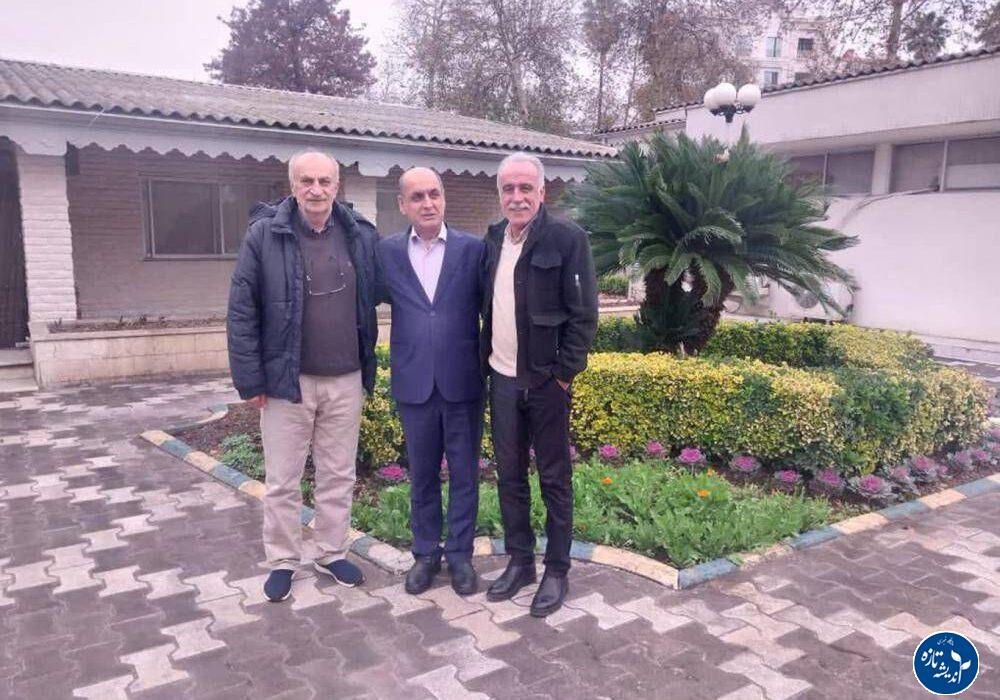 پیشکسوتان ملوان در کنار استاندار