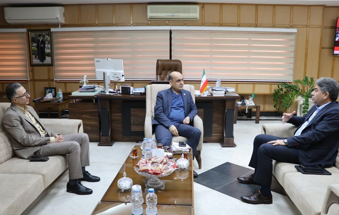 دیدار مدیرعامل سازمان بنادر و دریانوردی با استاندار گیلان