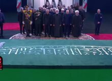 ادای احترام سران قوا و مسئولان نظام به پیکر آقای شهید ایران