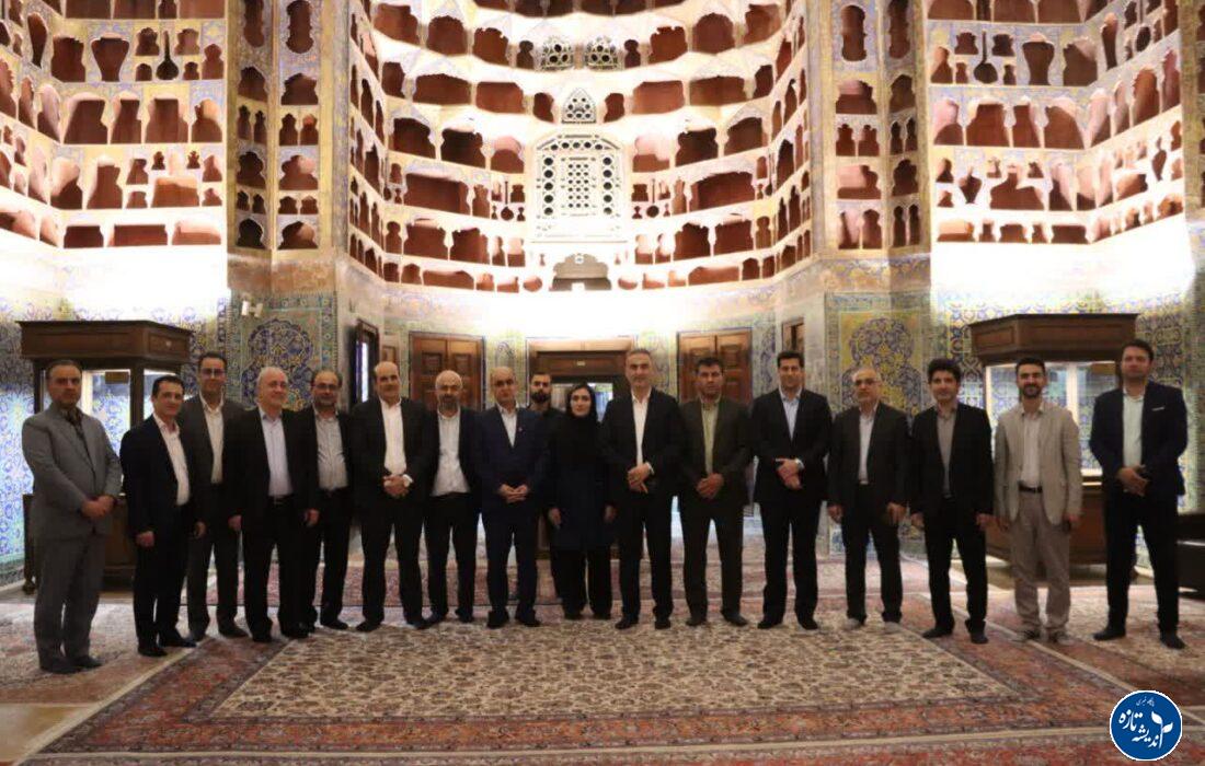 تفاهمنامه خواهرخواندگی شهرهای لاهیجان و اردبیل به امضا رسید