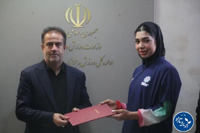 تجلیل مدیرکل ورزش و جوانان گیلان از نایب‌قهرمانان کاراته دانشجویان جهان