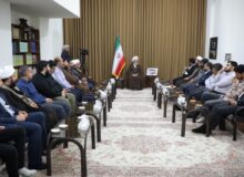 فعالان فرهنگی باید پیام انقلاب را با زبان نسل جوان تبیین کنند