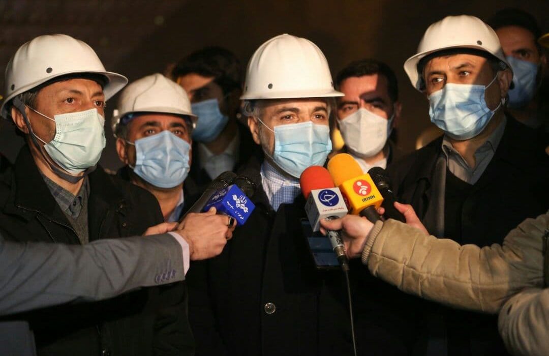 مسیر رفت قطعه ٢ آزادراه تهران- شمال تا پایان دولت افتتاح میشود