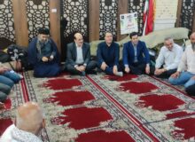 دیدار علیرضا مسچیان «فرماندار شهرستان لاهیجان» به همراه رضا زنده دل «شهردار» و فرمانده سپاه شهرستان با زائران لاهیجانی مرقد امام خمینی «ره»