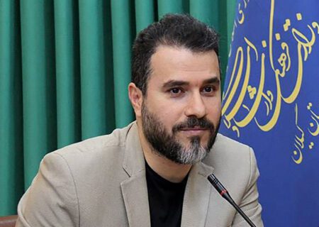 در پی تربیت نسل جدید نویسندگان هستیم
