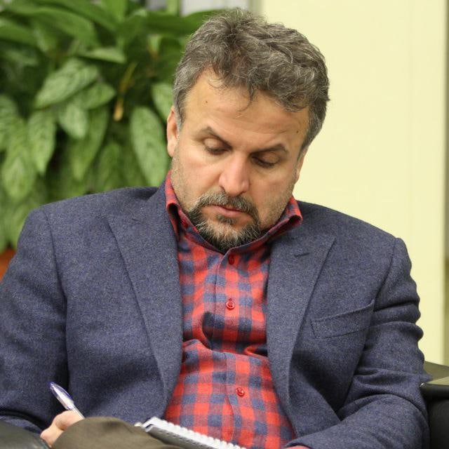 وزیر اقتصاد با چه مناطق آزادی طرف است؟