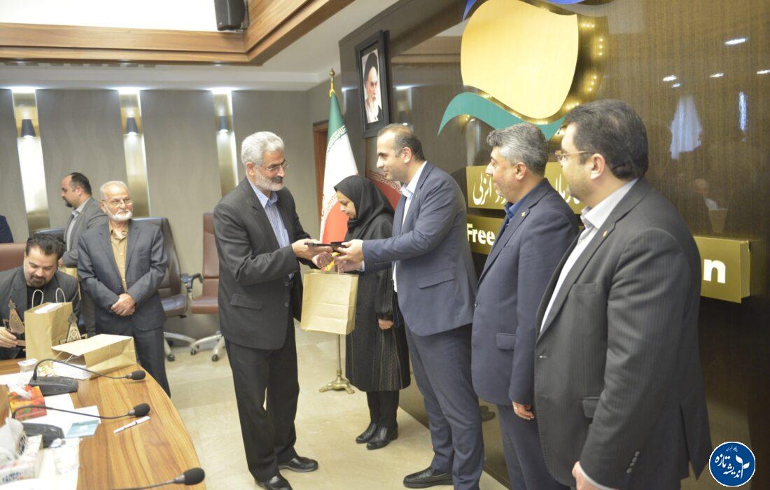 آیین تقدیر از اعضای ستاد اربعین منطقه آزاد انزلی برگزار شد