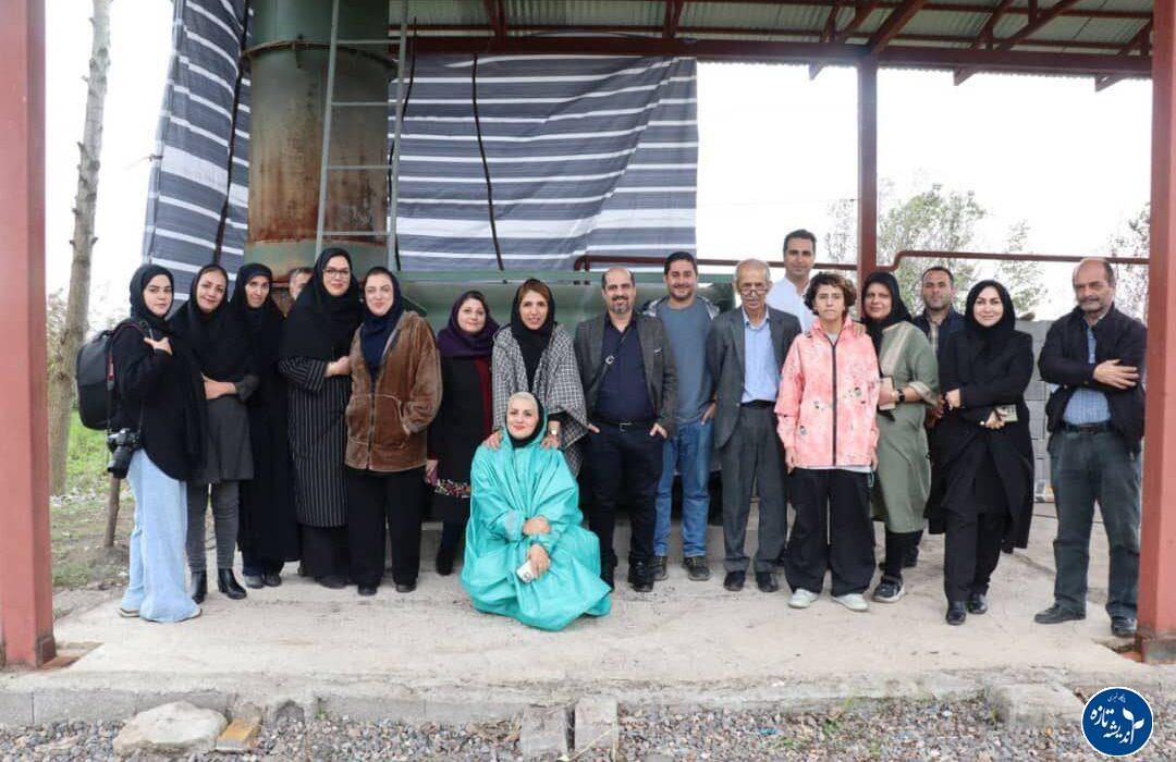 جمع آوری موفق زباله در دو روستای آستانه اشرفیه