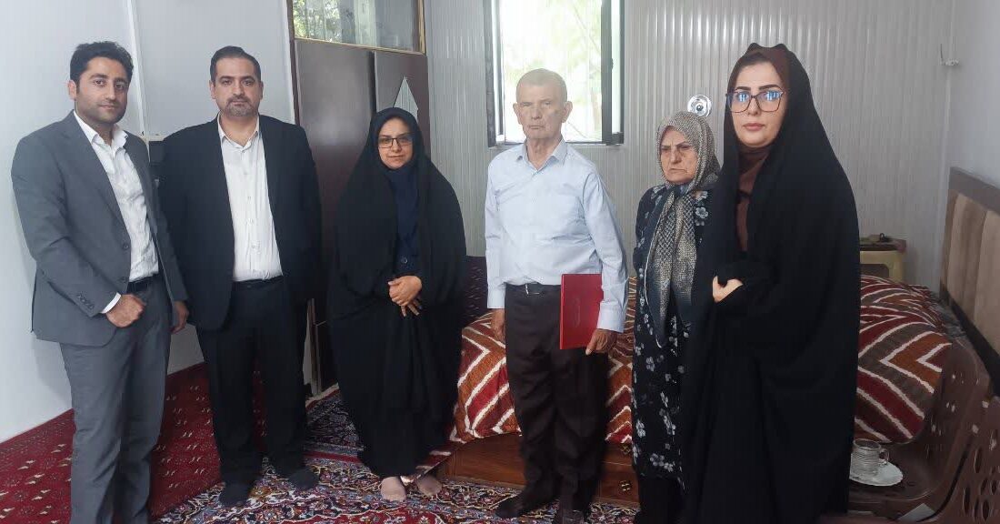 استمرار دیدارهای ماهانه با بیمه گذاران و بررسی مشکلات آنها