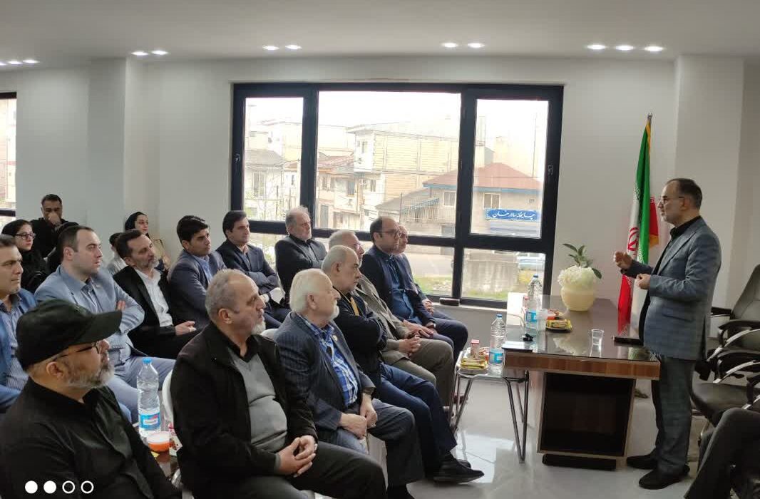 کاهش مگس و بوی نامطبوع زباله در سراوان