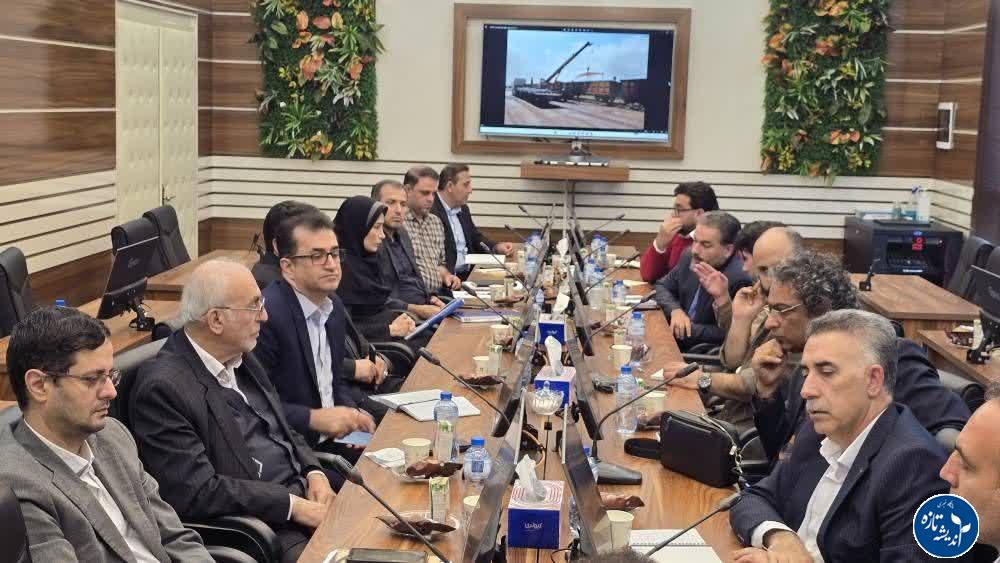 نشست هماندیشی مدیرکل راهآهن شمال۲ با مدیران صنایع شهر صنعتی رشت