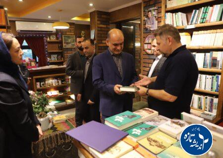 تجلیل از یک دهه تلاش فرهنگی نشر ایلیا در رشت