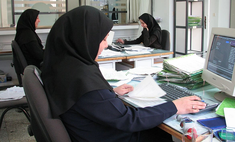 نقش رسانه های امروز بر هویت زنان جامعه