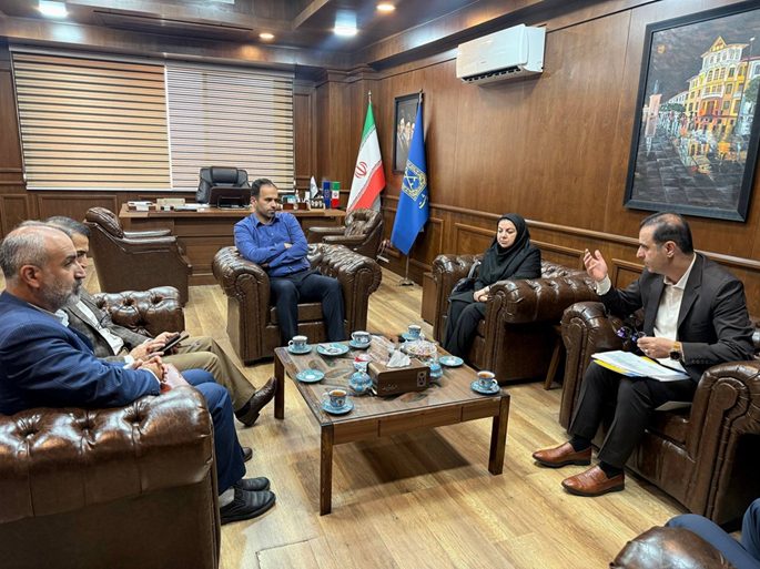 دیدار مدیرکل پست گیلان با شهردار رشت با محوریت پروژه “جی‌نف”