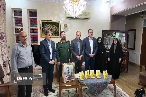 کتاب “حکایت سلمان” روایتی از زندگی شهید بهزاد رضایی رونمایی شد