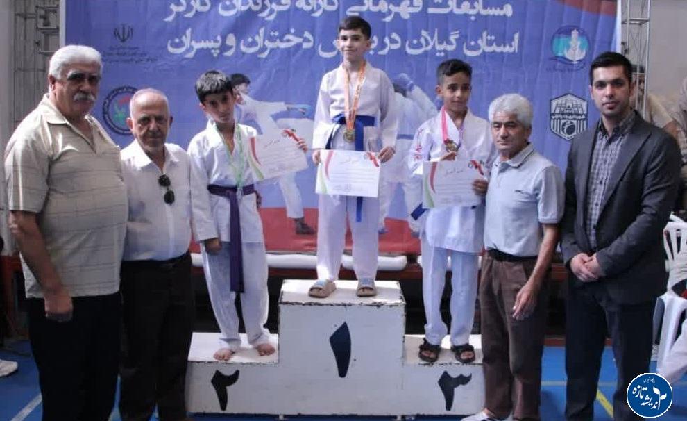 برگزاری مسابقات قهرمانی کاراته فرزندان و پیشکسوتان کارگر با میزبانی بندر انزلی / تیم انزلی در صدر ایستاد